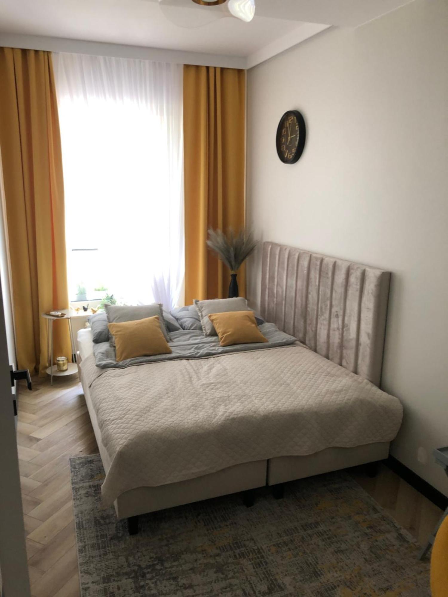 Komfortowe Apartamenty Kielce Klonowa ,Ogrodek, Garaz Podziemny, Samodzielne Wejscie Na Kod 24H Exterior photo